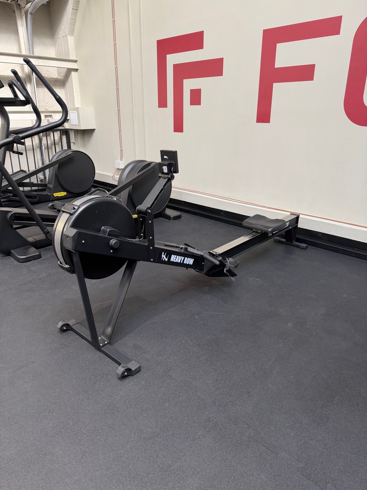 Rower — Form Factory Fitness Kolbenova, Prague