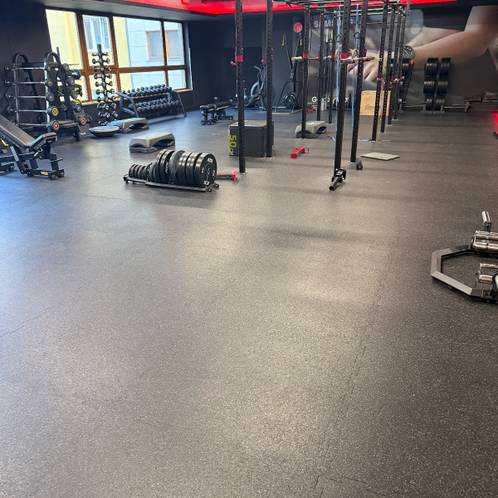 Gym — Form Factory Karlín, Praha
