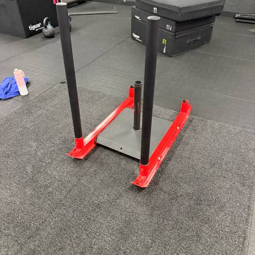 Sled push, Sled pull — Form Factory Cerny Most Hasso, Praha