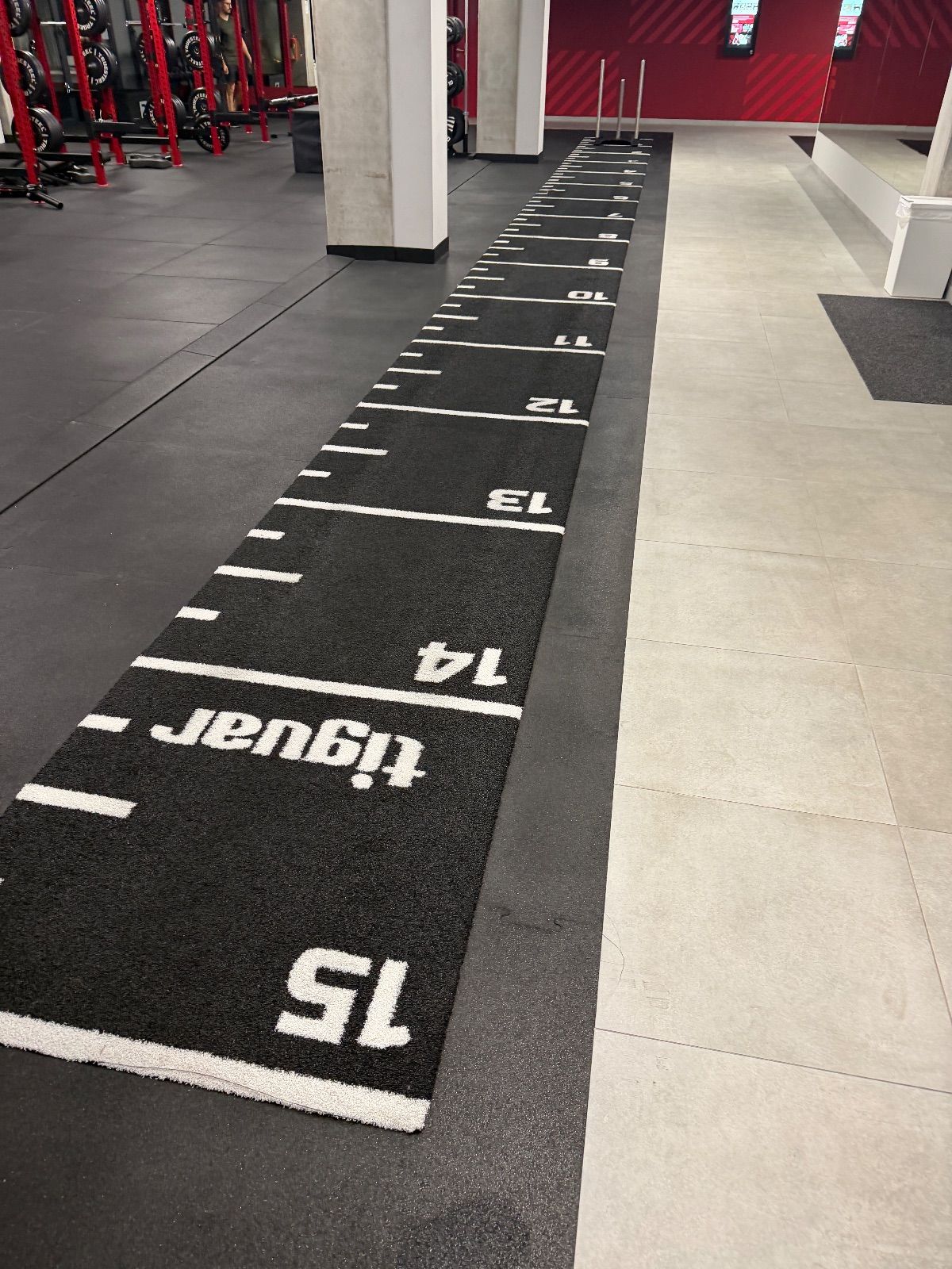 Sled push, Burpees — Form Factory Podkovářská, Praha