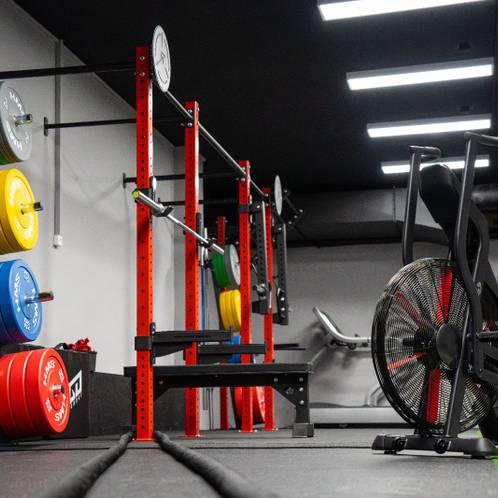 Wall balls, AirBike — Gym Neratovice, Neratovice