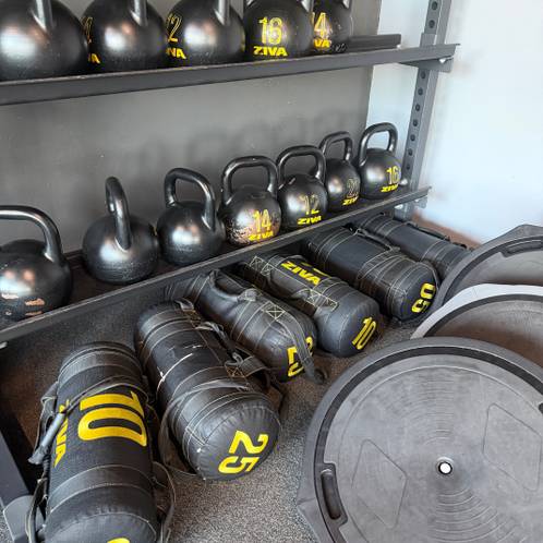 Farmers, Sandbag — Max Fitness Flora, Prague