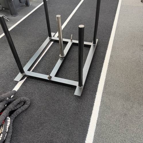 Sled push, Sled pull, Sled lane — Max Fitness Palmovka, Prague