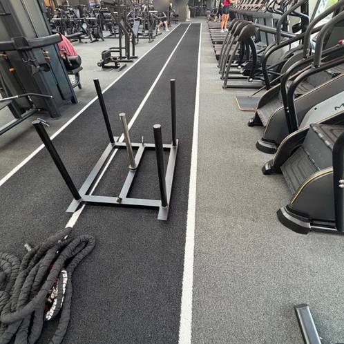 Sled push, Sled pull, Sled lane — Max Fitness Palmovka, Prague