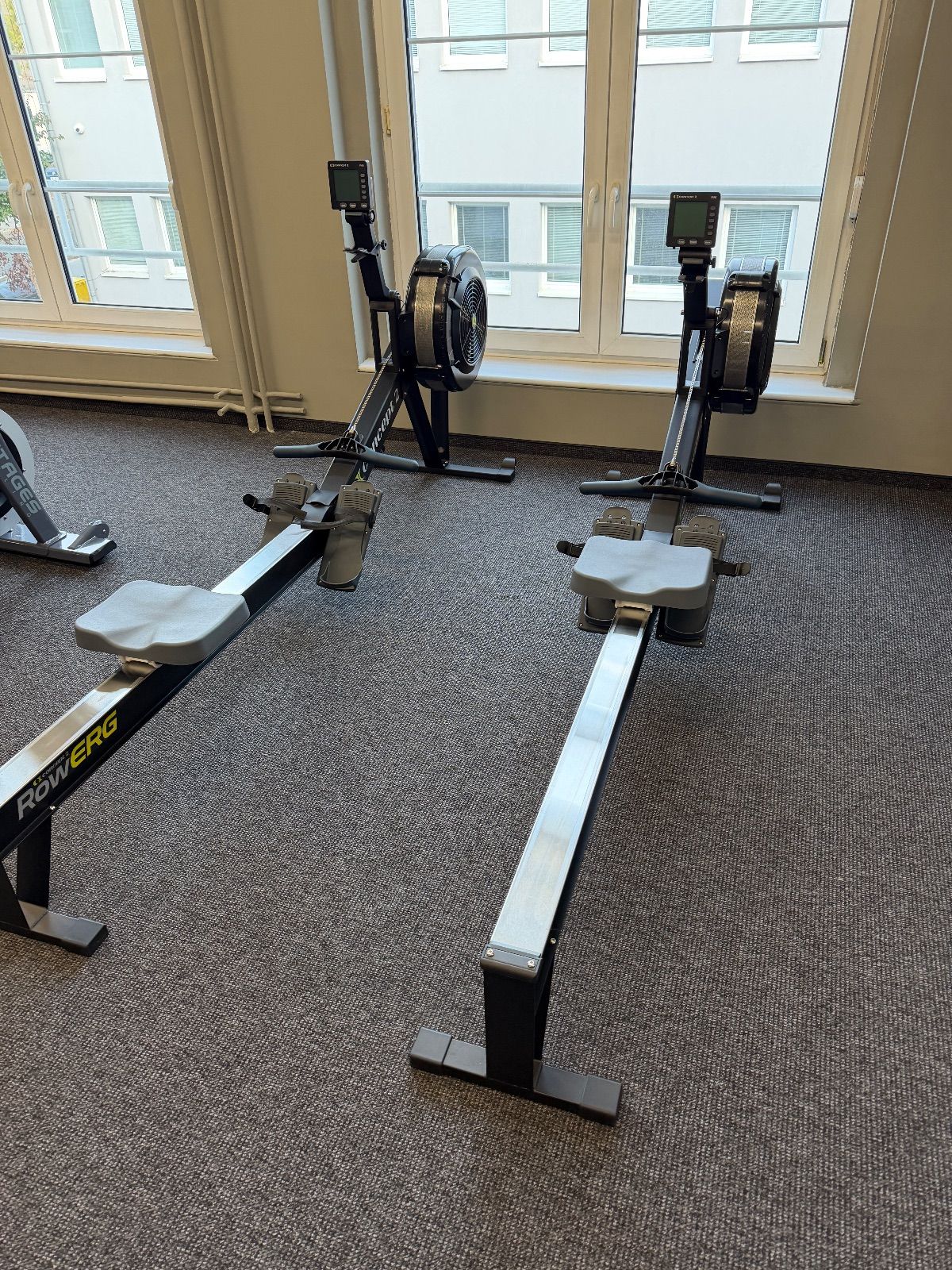 Row — Max Fitness Letňany, Praha