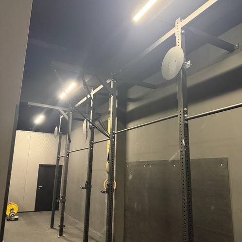 Wall balls — Max Fitness Sterboholy, Prague