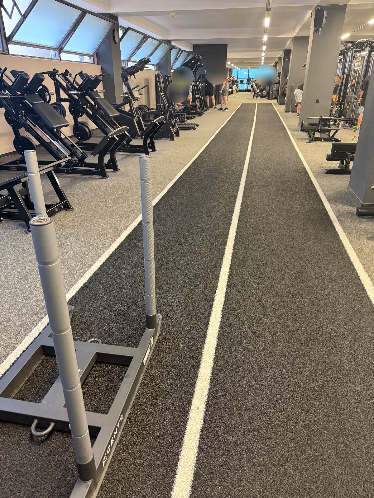 Sled push, Sled pull, Sled lane — Max Fitness Bila Labut, Praha