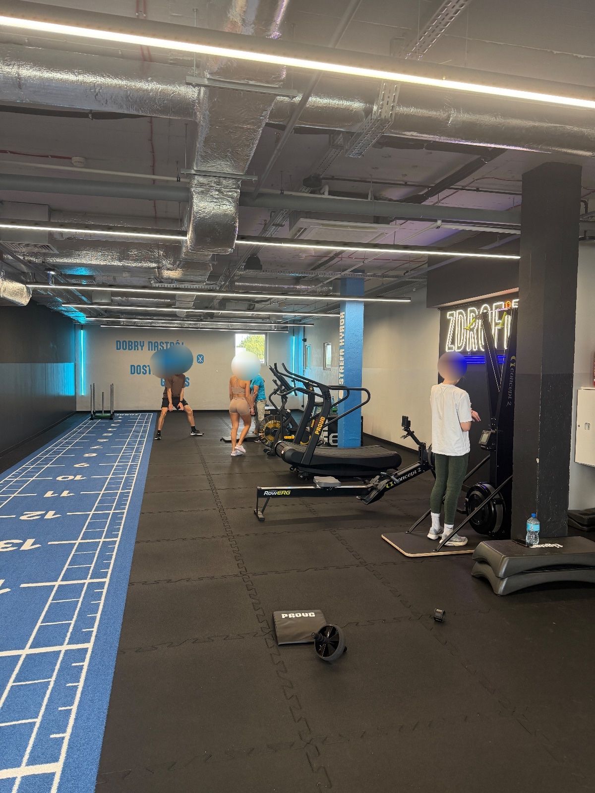 Running, SkiErg, Sled push, Sled pull, Row, Sled lane, AirBike — Zdrofit Gdaňsk Madison, Gdansk